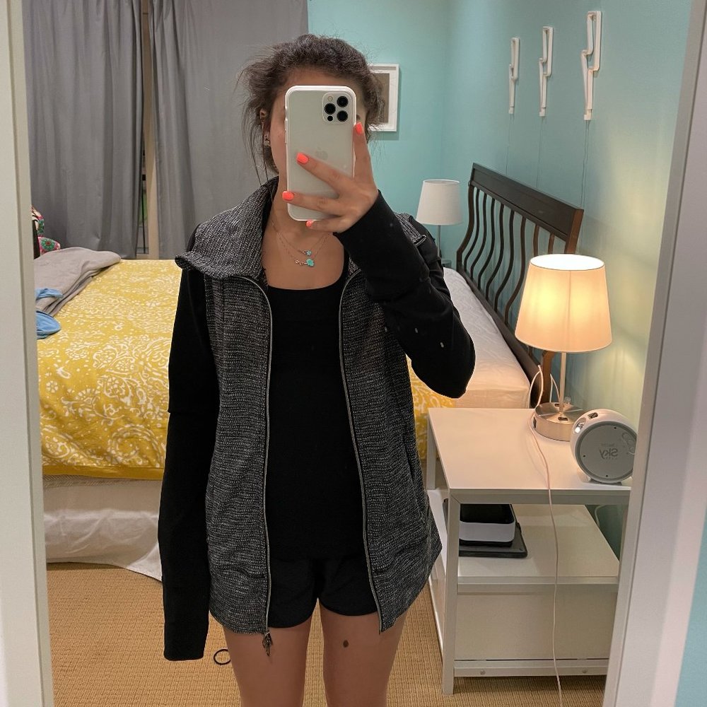 lululemon zip up